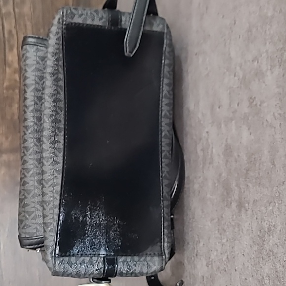 Michael Kors Grey Jaycee Large Backpack - Picture 6 of 9